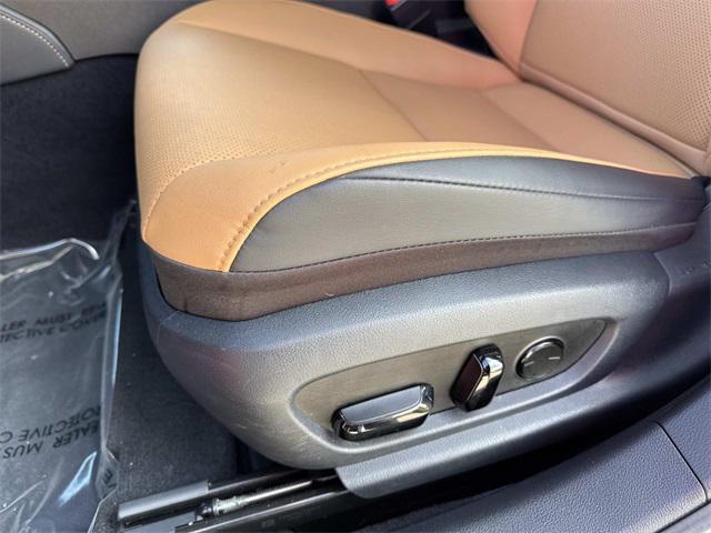 used 2025 Lexus ES 300h car, priced at $44,995