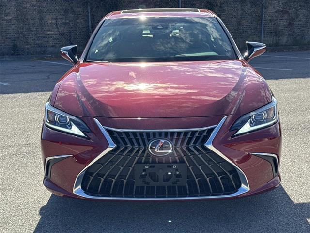 used 2025 Lexus ES 300h car, priced at $44,995