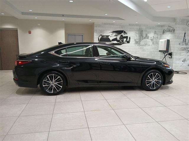 used 2024 Lexus ES 350 car, priced at $45,995