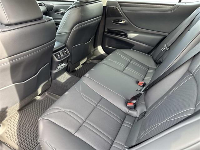 new 2025 Lexus ES 350 car, priced at $51,940