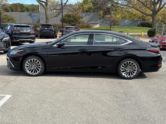 new 2025 Lexus ES 350 car, priced at $51,940