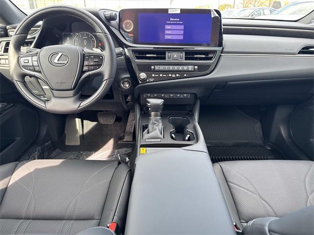 new 2025 Lexus ES 350 car, priced at $51,940