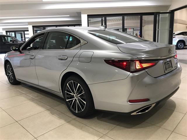 new 2025 Lexus ES 350 car, priced at $48,464