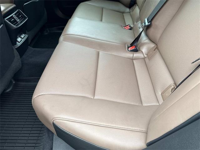 used 2022 Lexus ES 350 car, priced at $39,995
