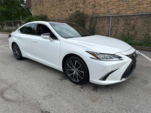 used 2022 Lexus ES 350 car, priced at $39,995
