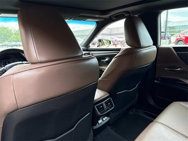 used 2022 Lexus ES 350 car, priced at $39,995