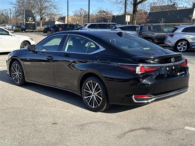 used 2023 Lexus ES 250 car, priced at $39,995