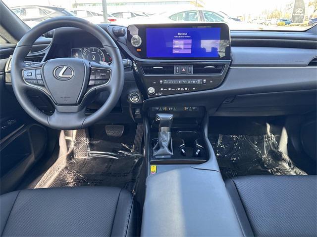 used 2023 Lexus ES 250 car, priced at $39,995