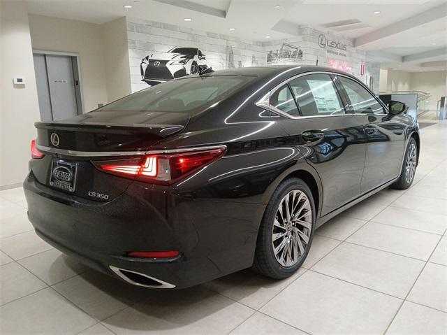 new 2025 Lexus ES 350 car, priced at $53,545