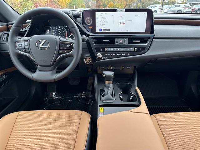 new 2025 Lexus ES 350 car, priced at $47,425