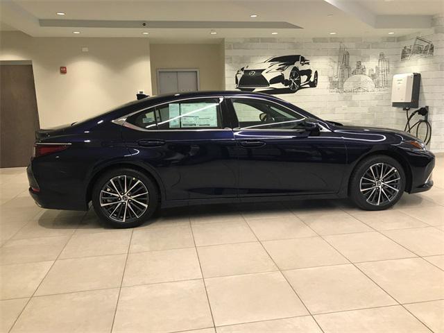 new 2025 Lexus ES 350 car, priced at $49,124