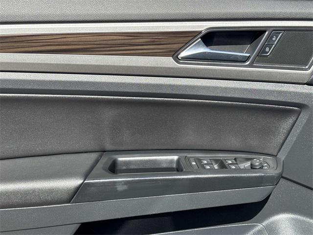 used 2021 Volkswagen Atlas car, priced at $22,995