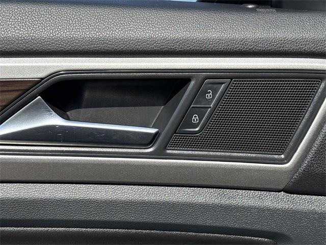 used 2021 Volkswagen Atlas car, priced at $22,995