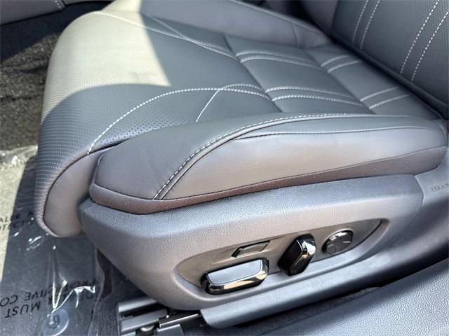new 2025 Lexus ES 300h car, priced at $54,180