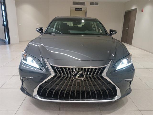 new 2025 Lexus ES 350 car, priced at $49,624