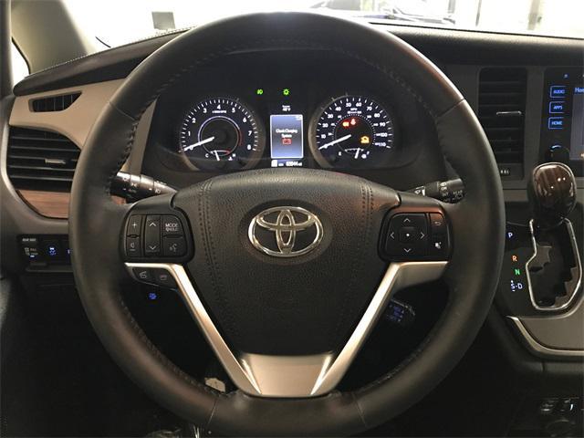 used 2016 Toyota Sienna car, priced at $26,995