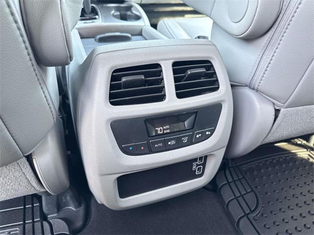 used 2020 Honda Pilot car, priced at $29,995