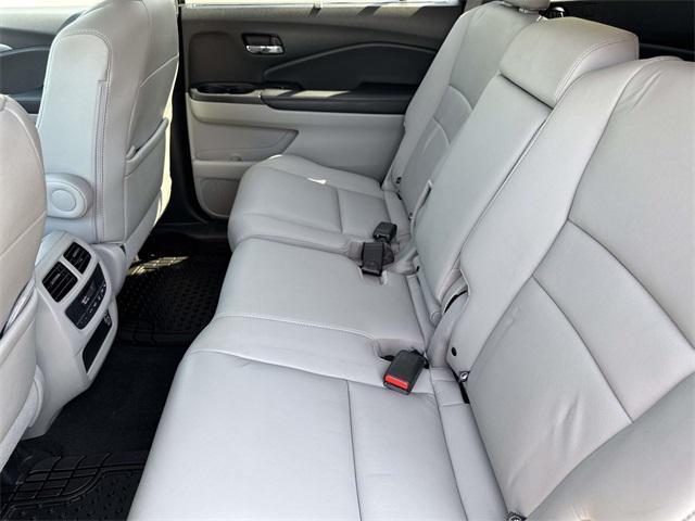 used 2020 Honda Pilot car, priced at $29,995