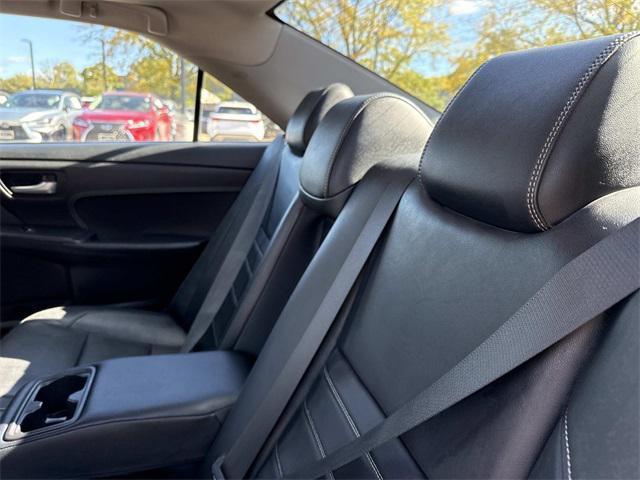 used 2015 Toyota Camry Hybrid car, priced at $15,995