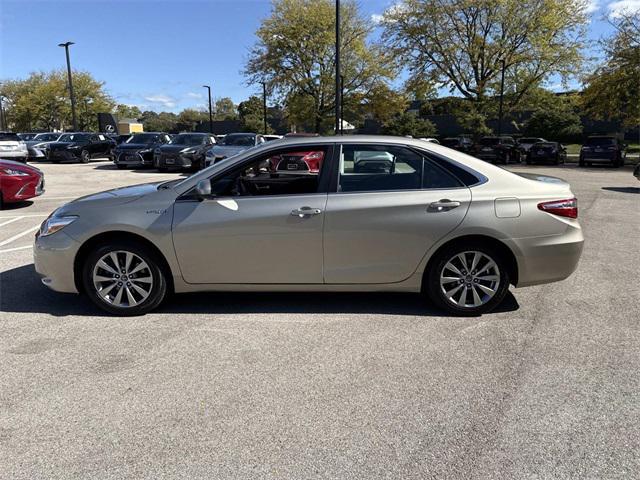 used 2015 Toyota Camry Hybrid car, priced at $15,995