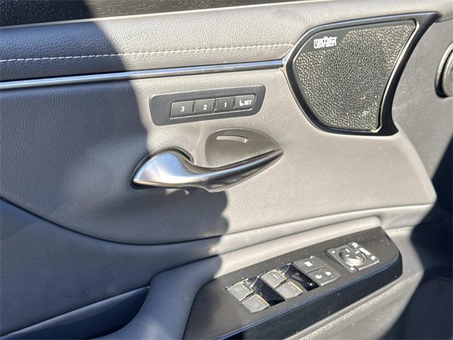 used 2025 Lexus ES 300h car, priced at $53,995