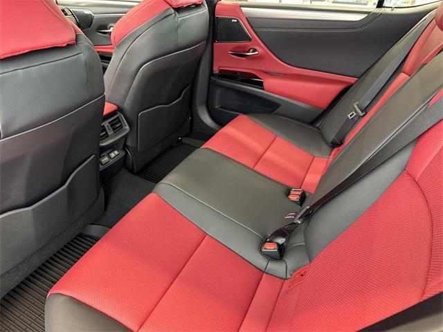 new 2025 Lexus ES 350 car, priced at $54,245