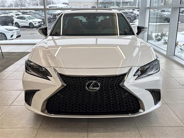 new 2025 Lexus ES 350 car, priced at $54,245