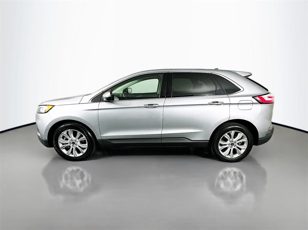 used 2022 Ford Edge car, priced at $22,299