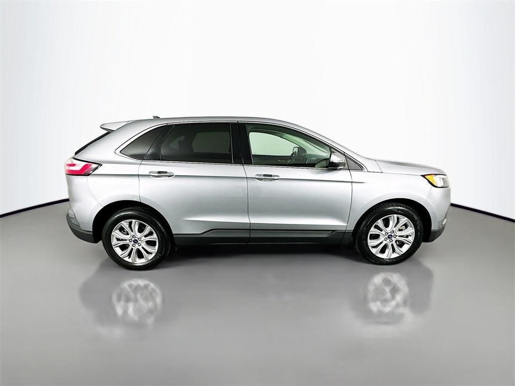 used 2022 Ford Edge car, priced at $22,299