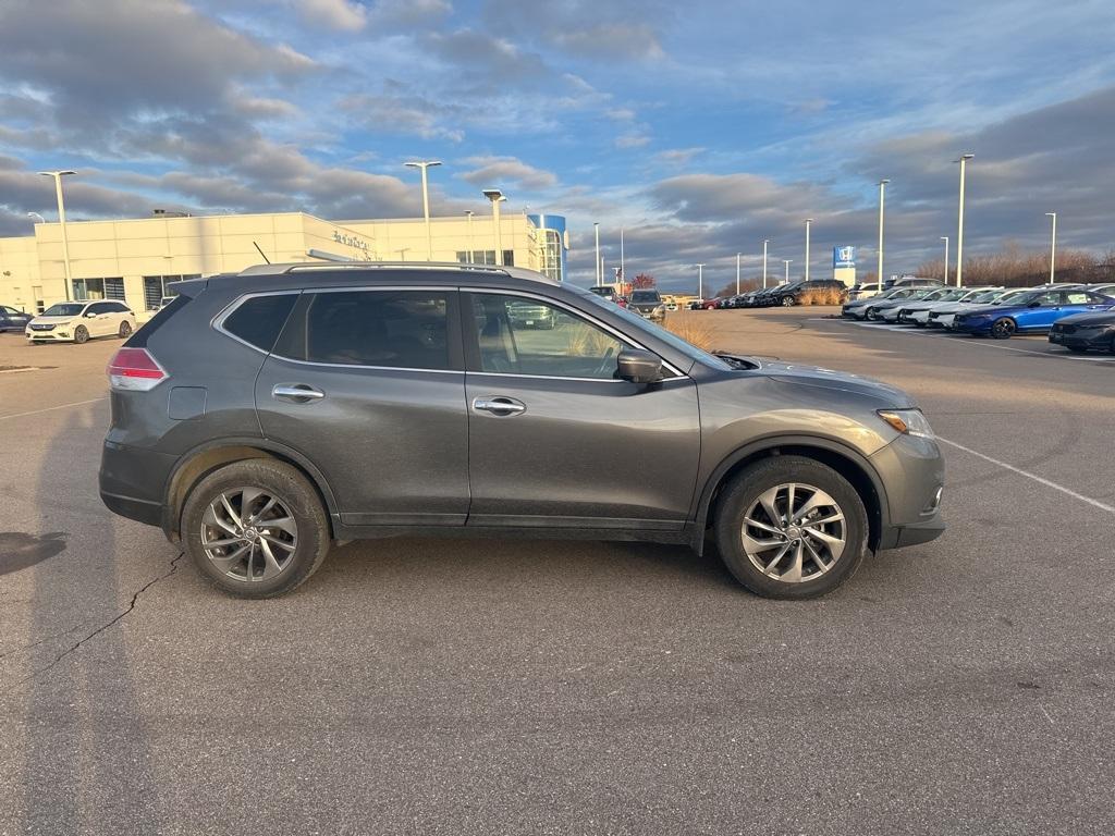 used 2015 Nissan Rogue car, priced at $15,386