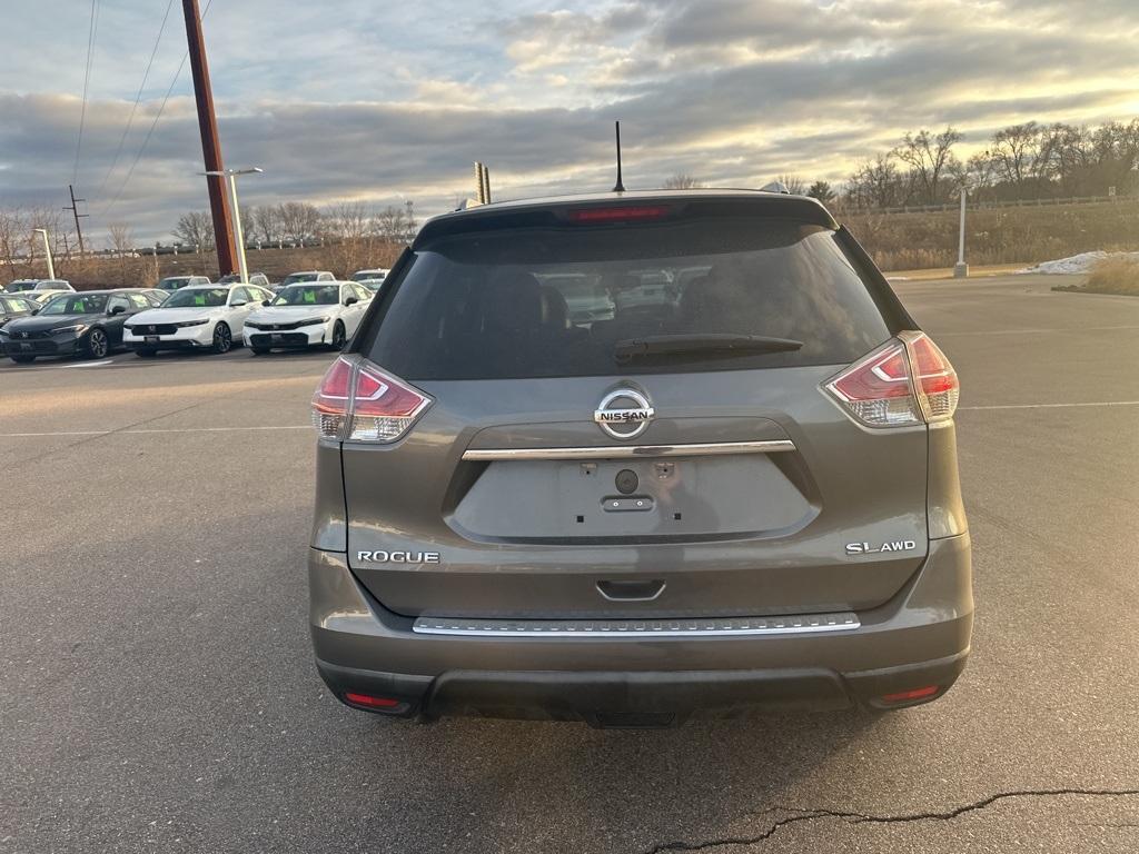 used 2015 Nissan Rogue car, priced at $15,386