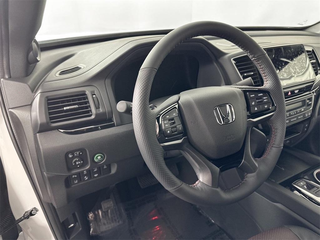 new 2025 Honda Ridgeline car, priced at $48,350