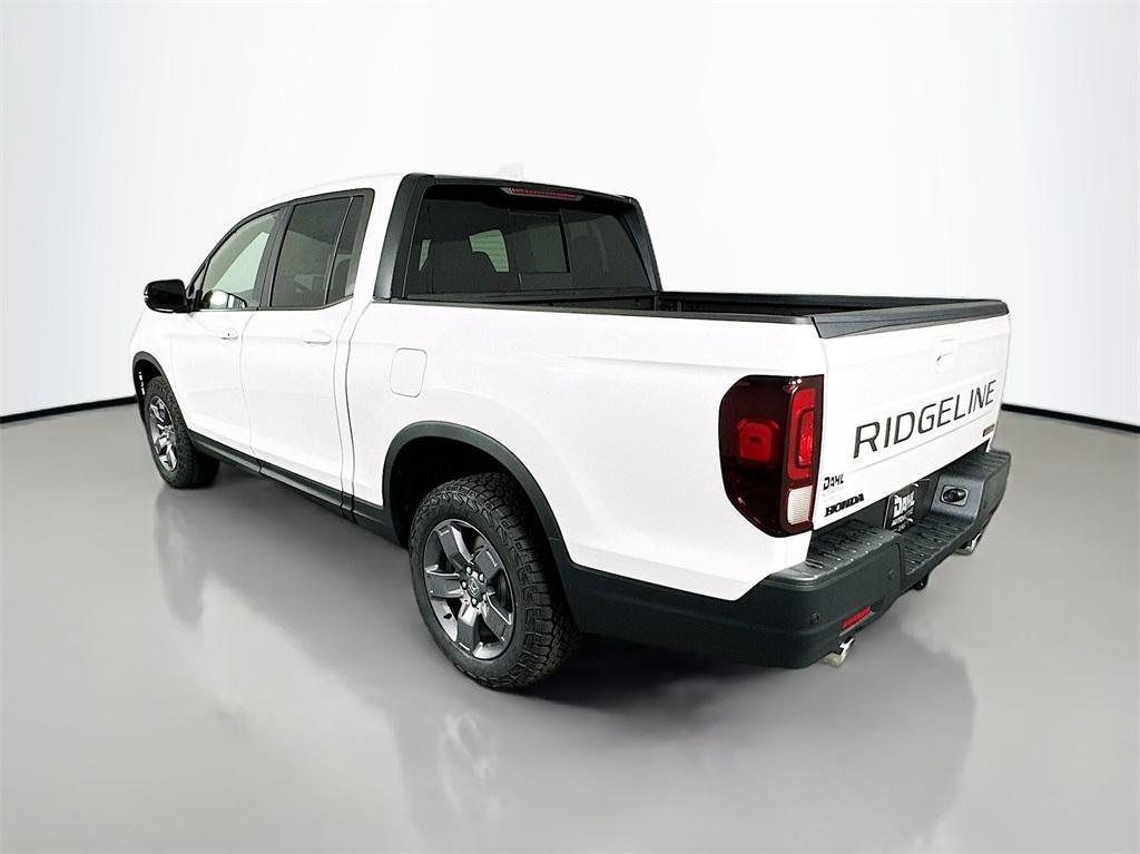 new 2025 Honda Ridgeline car, priced at $44,618