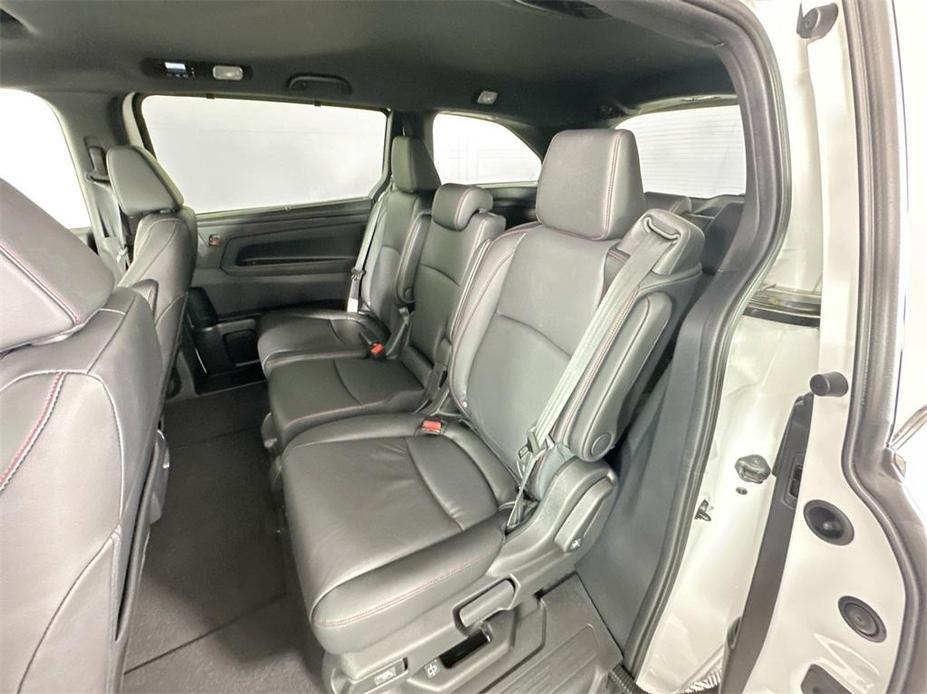 new 2025 Honda Odyssey car, priced at $43,920