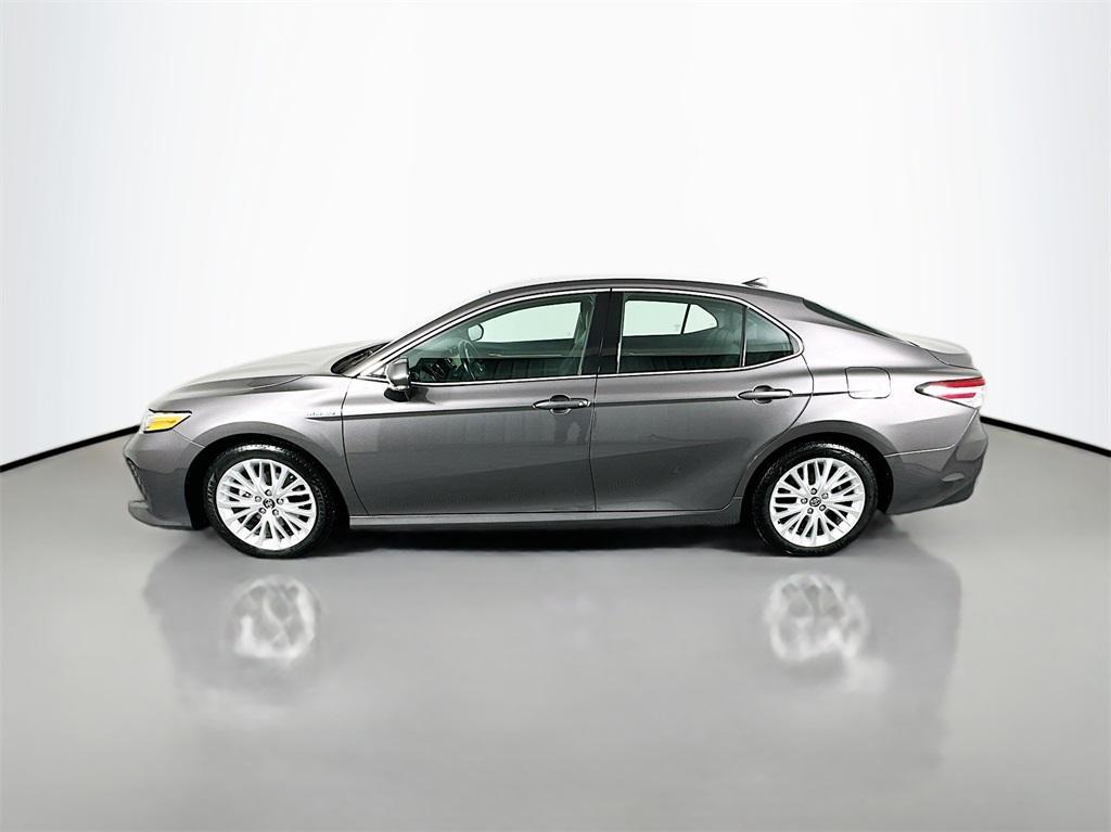 used 2020 Toyota Camry Hybrid car, priced at $23,321