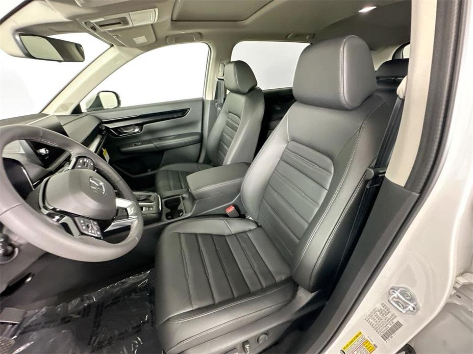 new 2025 Honda CR-V car, priced at $37,805