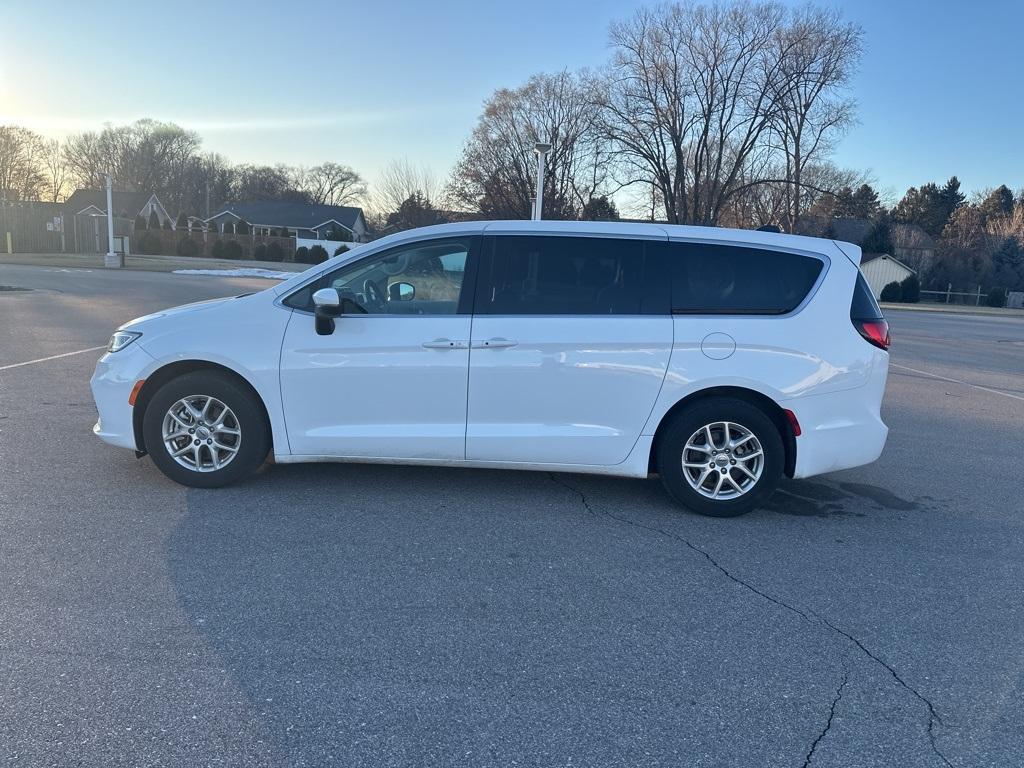 used 2023 Chrysler Pacifica car, priced at $24,637