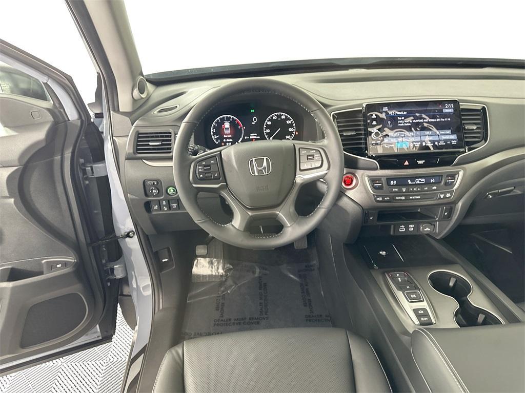 new 2025 Honda Ridgeline car, priced at $43,097