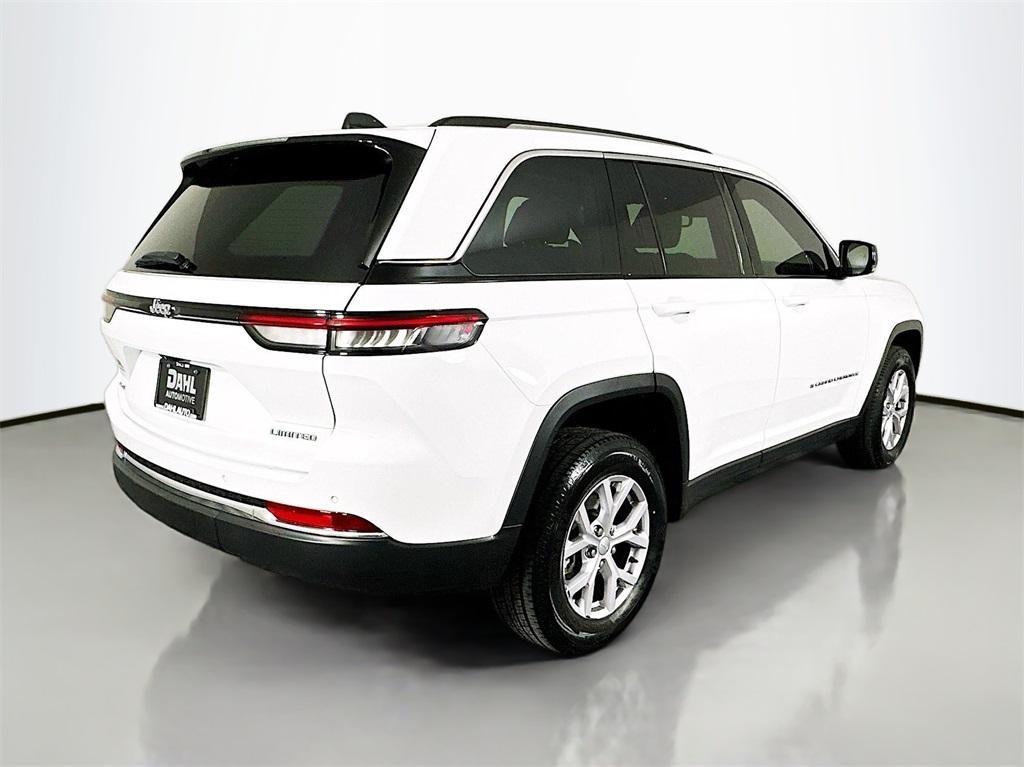 used 2022 Jeep Grand Cherokee car, priced at $29,845