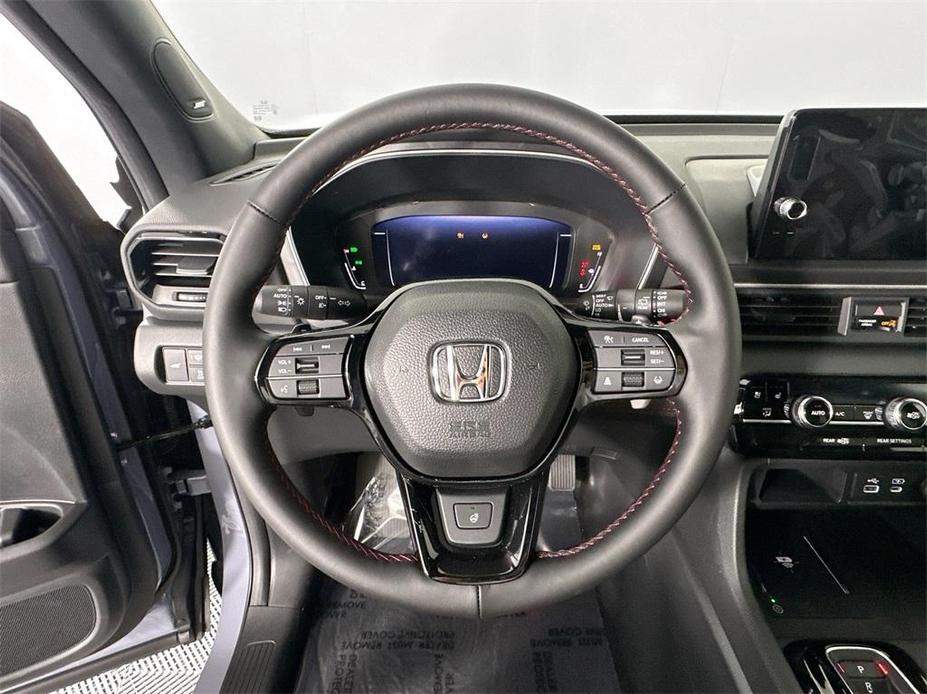 new 2025 Honda Pilot car, priced at $55,930