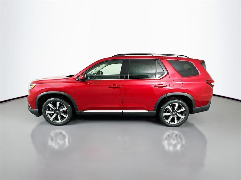 new 2025 Honda Pilot car, priced at $50,950