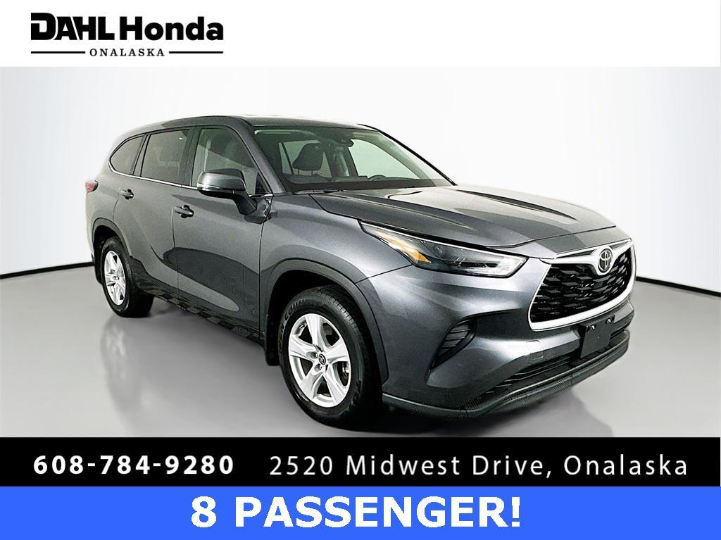 used 2023 Toyota Highlander car, priced at $32,690