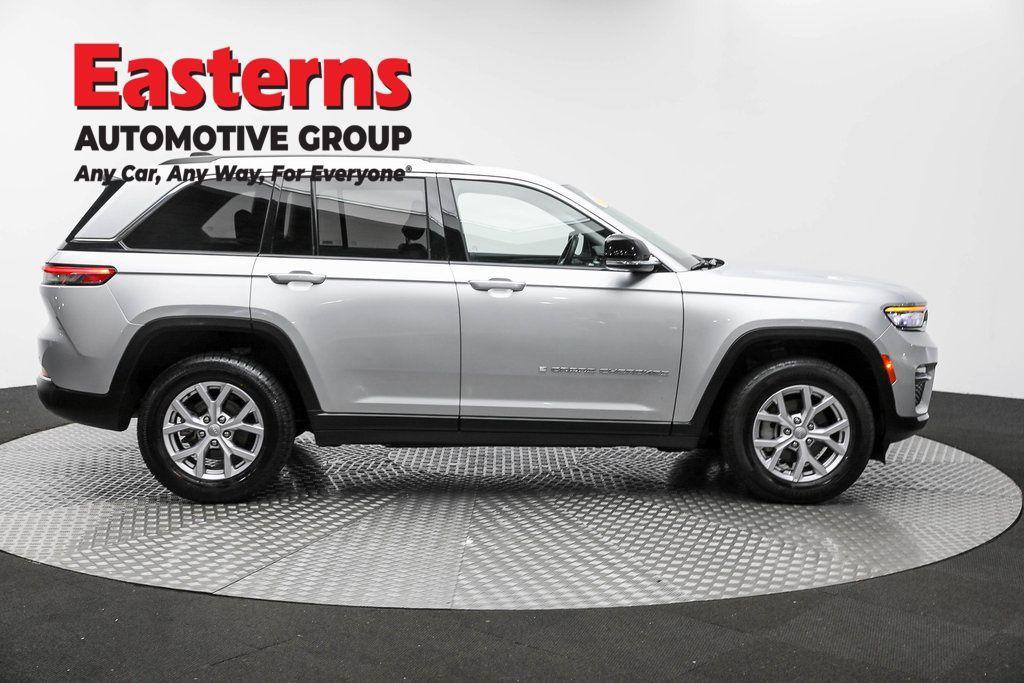 used 2022 Jeep Grand Cherokee car, priced at $26,990