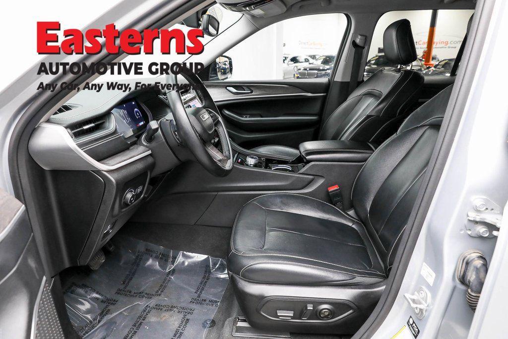 used 2022 Jeep Grand Cherokee car, priced at $26,990