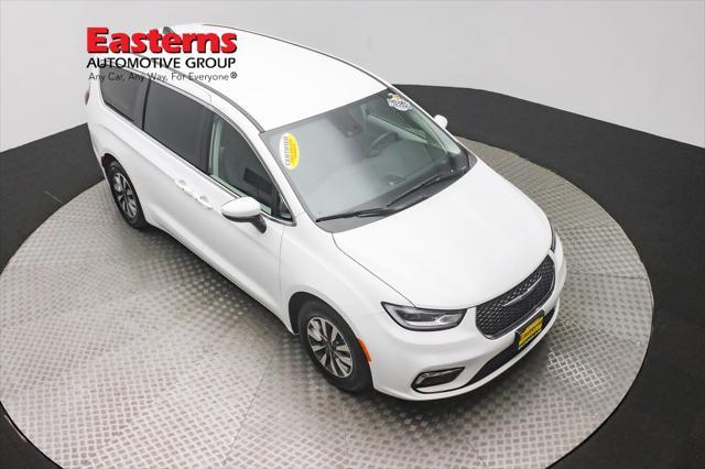 used 2023 Chrysler Pacifica Hybrid car, priced at $24,950