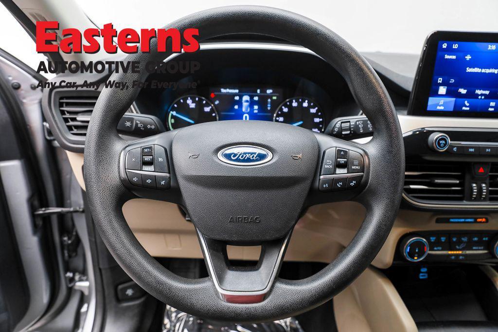 used 2022 Ford Escape car, priced at $19,750