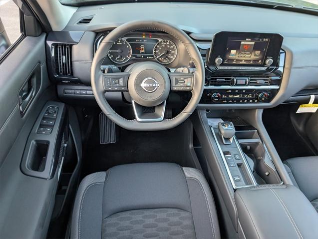new 2025 Nissan Pathfinder car, priced at $40,273