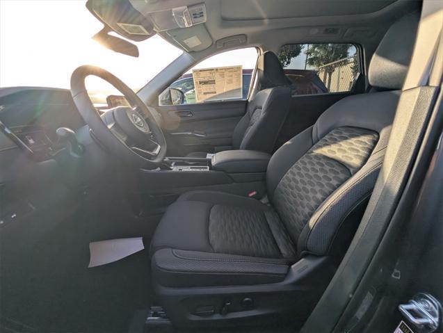 new 2025 Nissan Pathfinder car, priced at $41,149