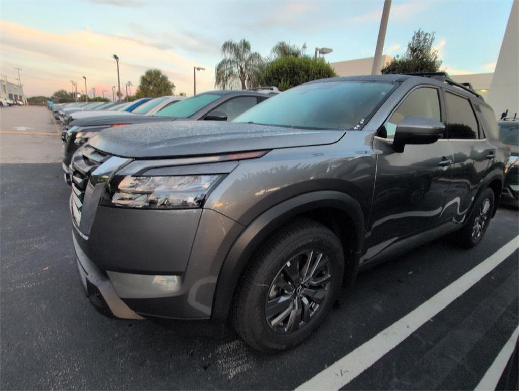 new 2025 Nissan Pathfinder car, priced at $35,002