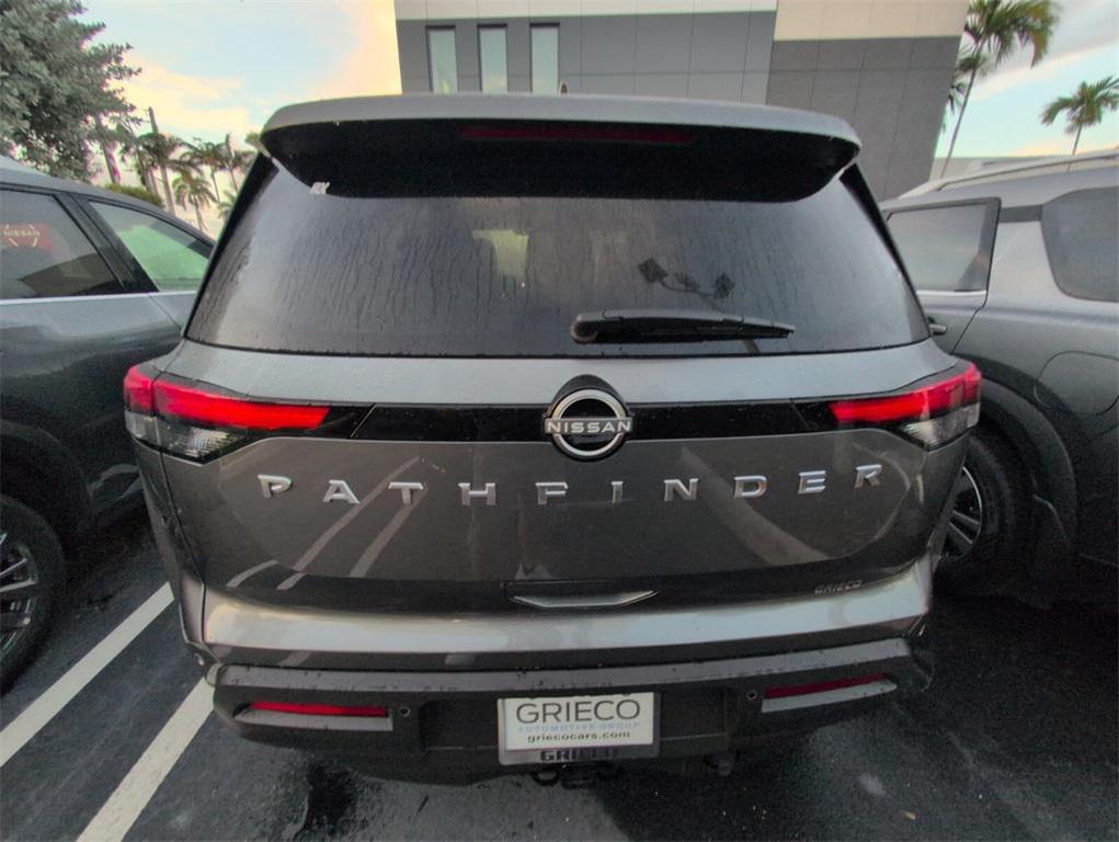 new 2025 Nissan Pathfinder car, priced at $35,002